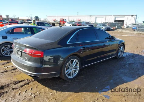 2015 Audi A8 L 4.0T z USA, uszkodzony, nr VIN WAU32AFD5FN029042